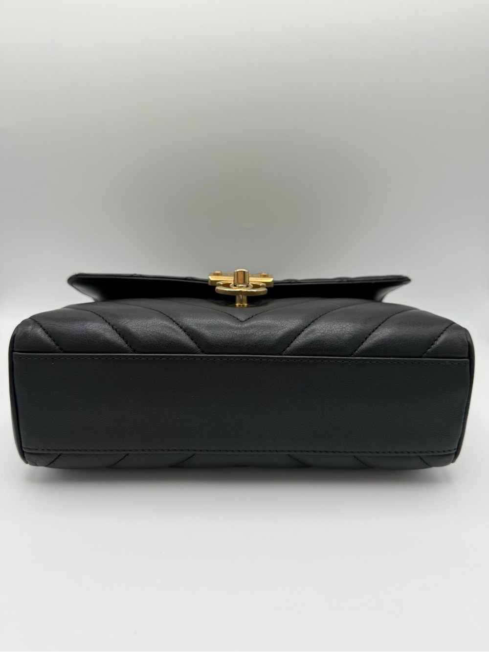 CHANEL Black Quilted Calfskin Leather Gold Class CC Top Handle Bag - Picture 8 of 17